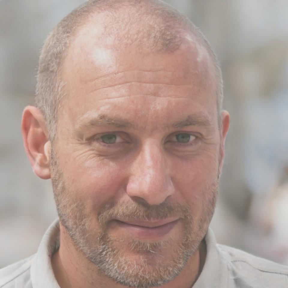 Porträt von Teilnehmer Benedikt Schneider